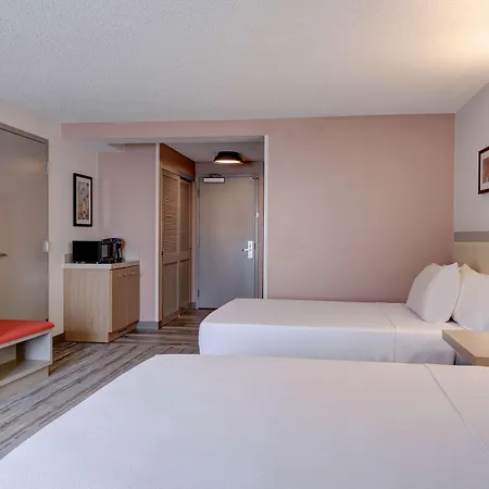 Hotel Hilton Garden Anaheim/garden Grove 3*