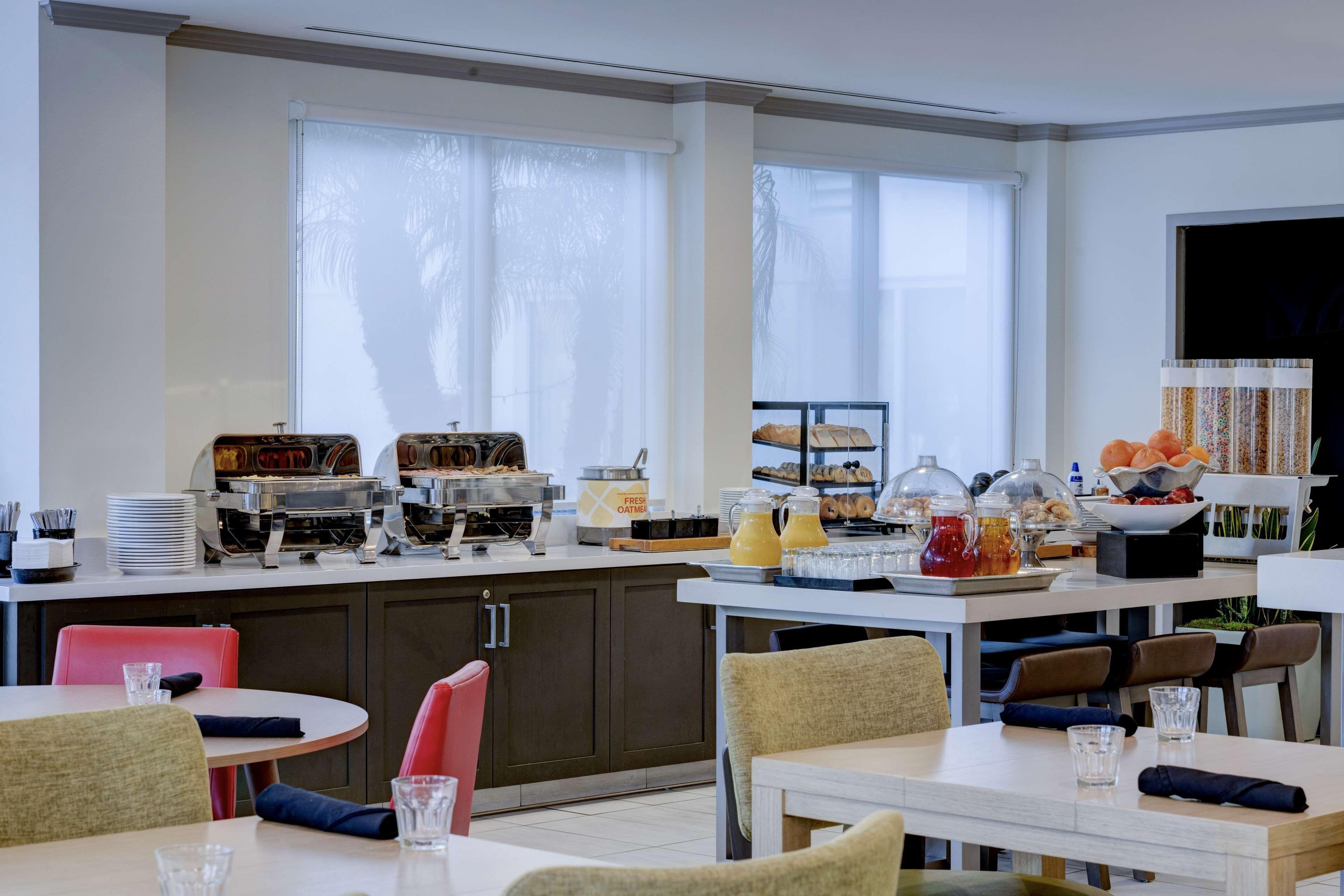 Hilton Garden Anaheim/garden Grove Hotel