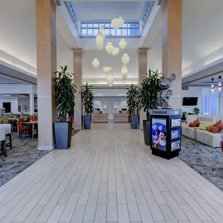 Hilton Garden Anaheim/garden Grove 3*