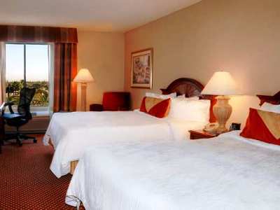 Hilton Garden Anaheim/garden Grove 3*