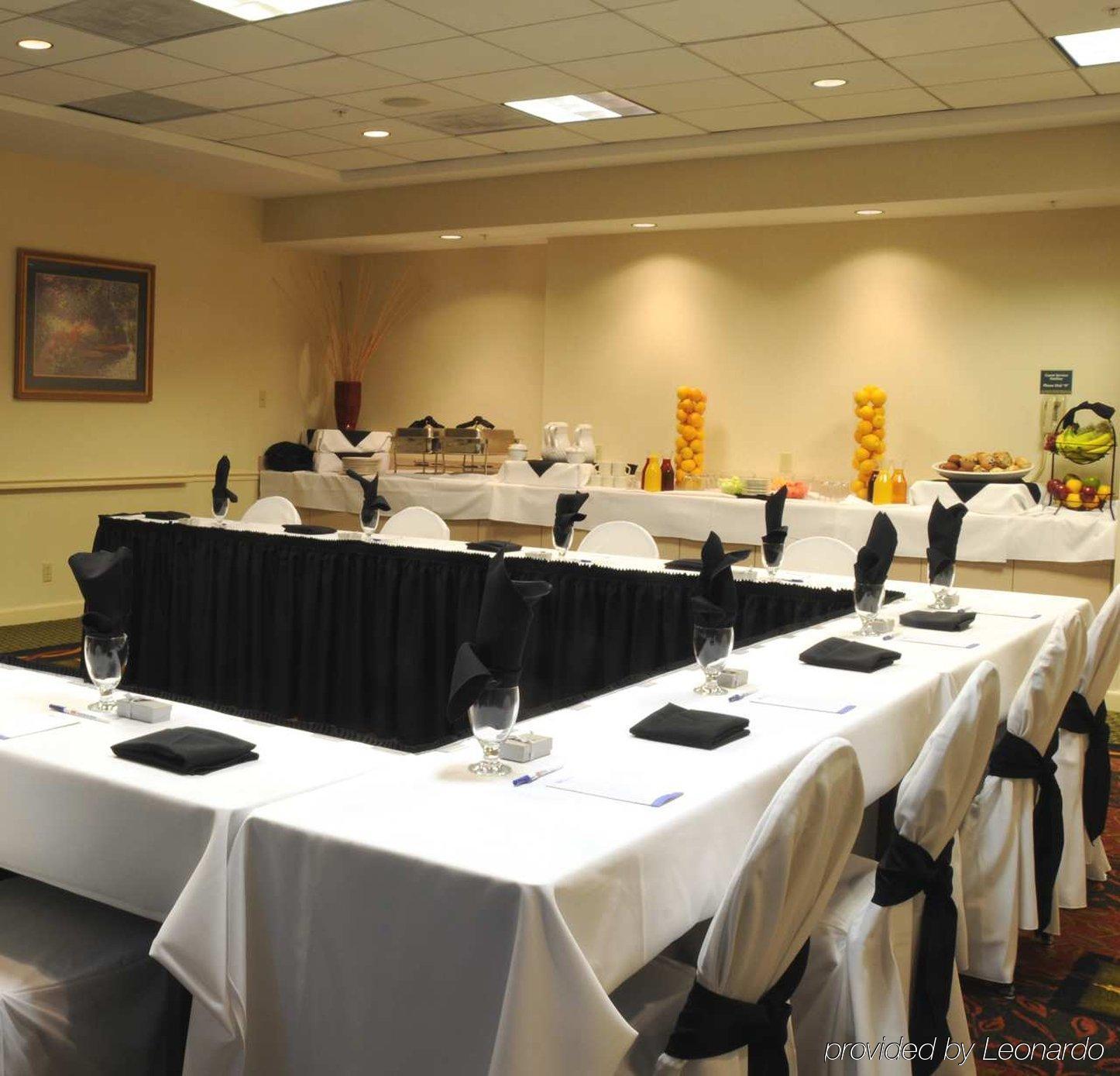 Hilton Garden Anaheim/garden Grove 3* Garden Grove